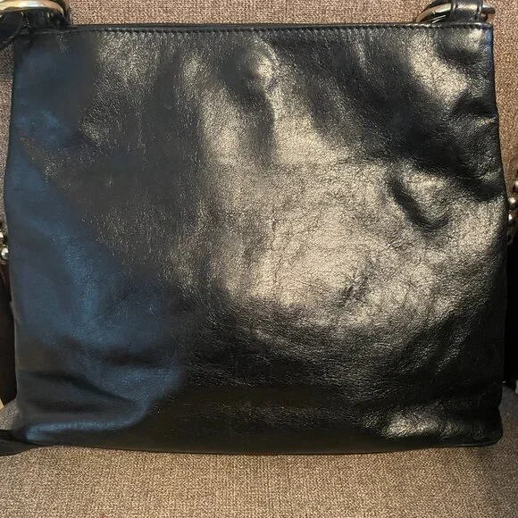 Holt Renfrew Vintage Leather Black Bag - Picture 2 of 9